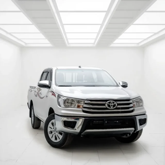 Toyota Hilux 2.7L Manual 2025 Export from Dubai to Africa