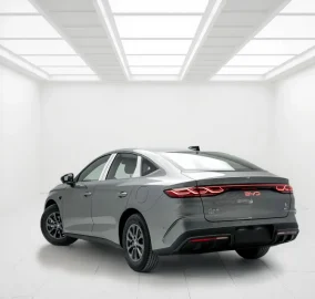 BYD Qin L DM-i Leading 1.5L 2025 Export from Dubai to Africa