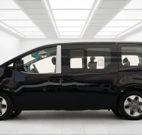 Hyundai Staria 11 Seater 2.2L 2025 Export from Dubai to Africa