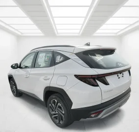 Hyundai Tucson FL 2.0 2025 Exporting from Dubai to Africa