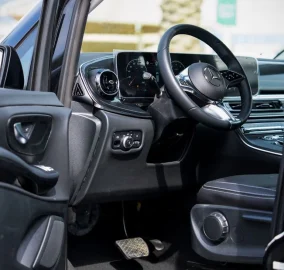 Mercedes-Benz V 300 Extra Long 2.0L 2025 Export from Dubai to Africa