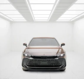 Toyota Crown HEV 2.5L 2025 Exporting from Dubai to Africa