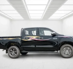 Toyota Hilux 2.7L Manual Double Cab Pickup 2026 Export from Dubai to Africa