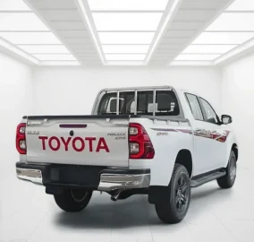 Toyota Hilux 2.7L Petrol Automatic 4WD 2025 Export Dubai to Africa