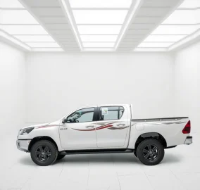Toyota Hilux Double Cab 2.7L 2025 Exporting from Dubai to Africa