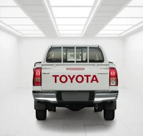 Toyota Hilux Double Cab 2.7L 4WD 2025 Export from Dubai to Africa