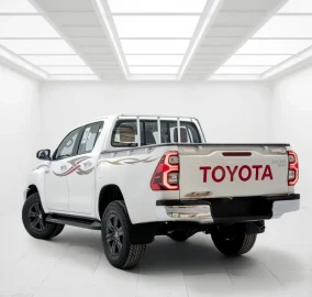 Toyota Hilux GLX 2.7L 2026 Export from Dubai to Africa