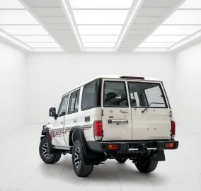Toyota Land Cruiser 70 LC76 Hardtop 2.8L 2025 Export Dubai to Africa