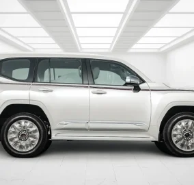 Toyota Land Cruiser GXR 4.0L V6 2026 Exporting from Dubai to Africa