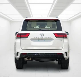 Toyota Land Cruiser LC300 VX-V EXCL 4.0L 2025 Export from Dubai to Africa