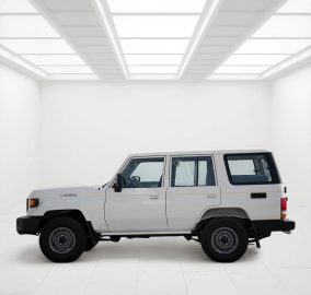 Toyota Land Cruiser LC76 Hardtop 4.2L 2025 Exporting from Dubai to Africa