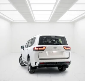 Toyota Land Cruiser VXR 3.3L 2026 Export Dubai to Africa